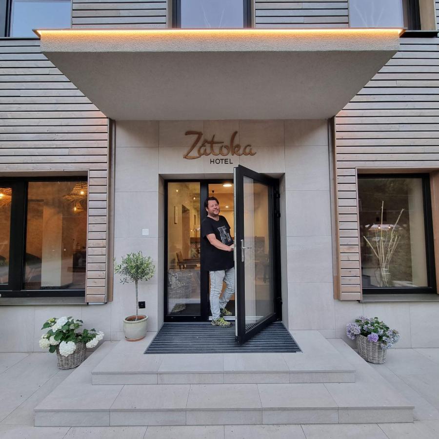 Hotel Zátoka Holcsík Kültér fotó